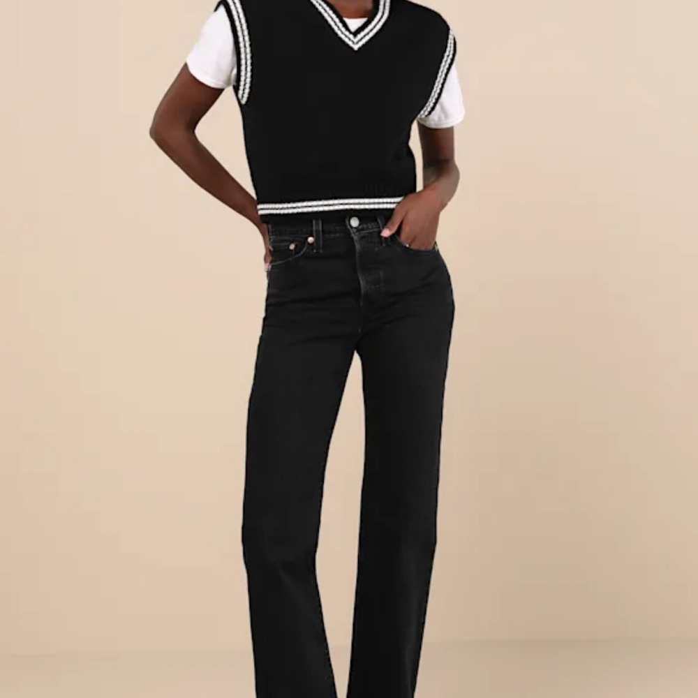 Levi’s Wedgie Bootcut black jeans